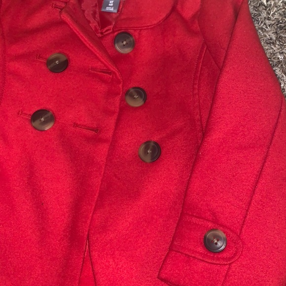 Beautiful red size 4t Old Navy pea coat - Picture 2 of 5